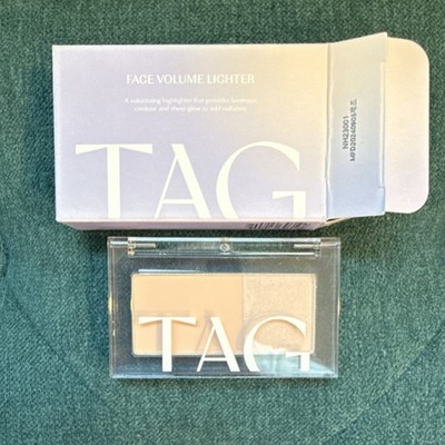 Too Cool For School TAG Face Volume Lighter 02 Pink Volume Highlighter