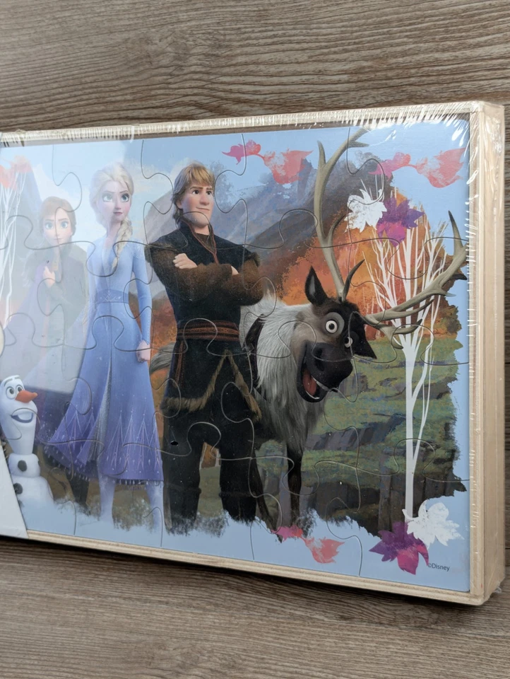 [AGES 3+] Disney Frozen 2 - 7 Puzzles w/ Big Wood Pieces & Storage - New/Sealed - Image 3 of 4