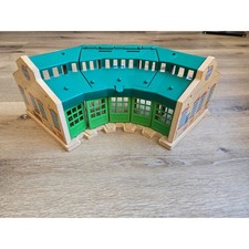 Thomas  Friends Wood Tidmouth Sheds Wooden Railway Roundhouse FTG74 Mattel 2017