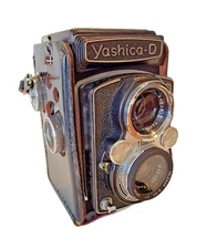 Vintage Excellent Yashica-D Medium Format Camera TLR 80mm F/3.5 