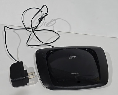 Linksys Cisco E1000 V2 300 MBPS 4-PORT 10/100 N Router TESTED - w/Adapter