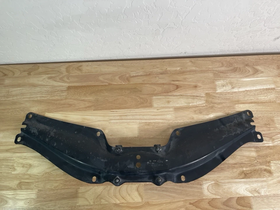 Soporte de escape medio Volkswagen Jetta 1999-2005 OEM 1J0-802-117 Foto 3 de 3