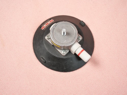 Matthews 6" Suction Cup with 3/8"-16 Stud - Picture 5 of 10