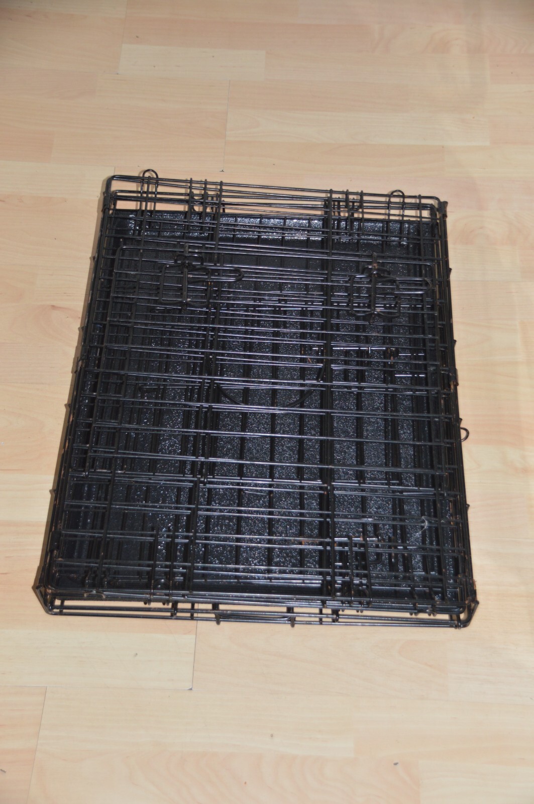 small black metal dog crate with hard plastic spill tray eBay