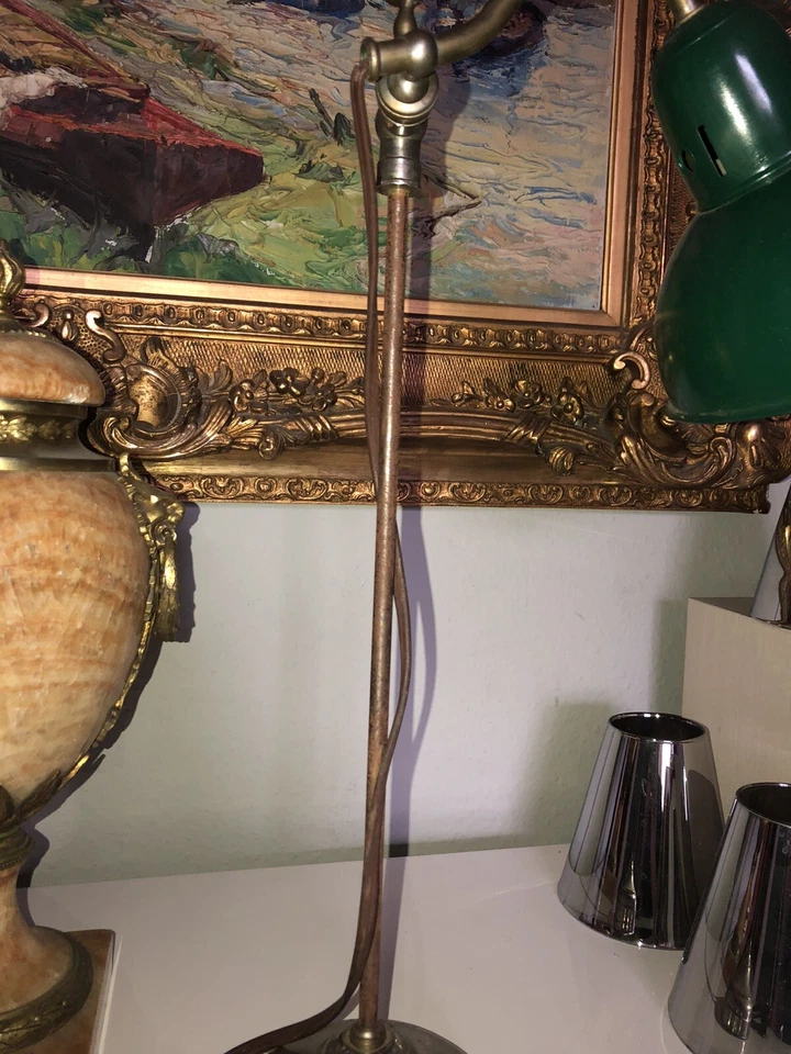 KAISER original idell. Lampe de bureau en métal partiellement laqué. H. 53 cm. - Photo 2/4