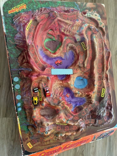 CRASH CANYON MILTON BRADLEY BOARD GAME, BOX, 1 DICE,  3 TOKENS, ETC