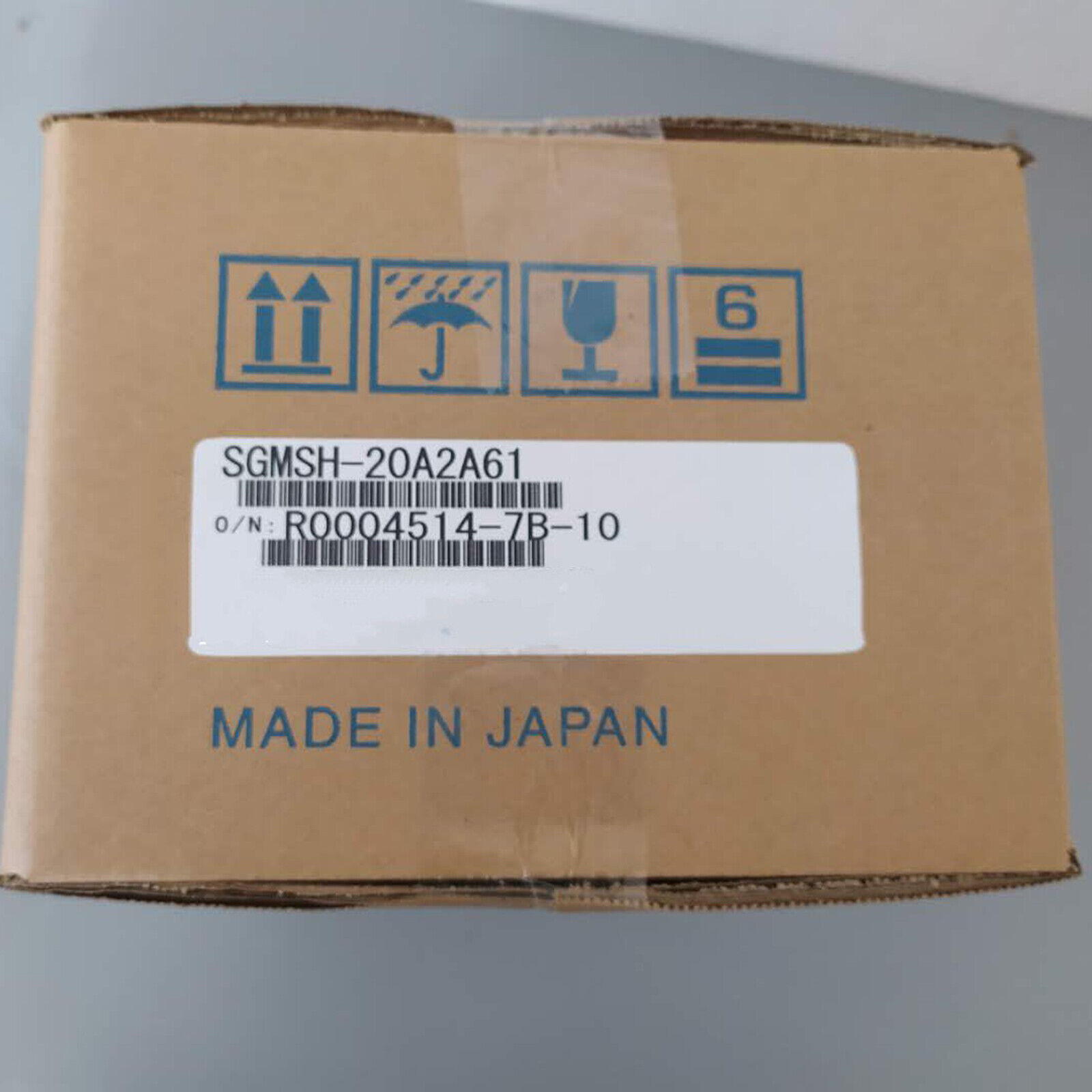 One New SGMSH-20A2A61 AC SERVO MOTOR #A6-4