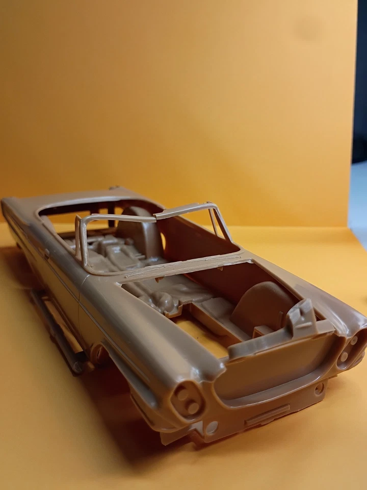 Vintage 1962 Chrysler Newport Convertible Model Car By Revell Kit# H-1245:149 - Image 3 of 4