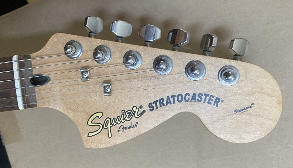 りゃん　SQUIER TL／stanndard Fender Squier Standard Telecaster® - Antique Burst - Walmart.com