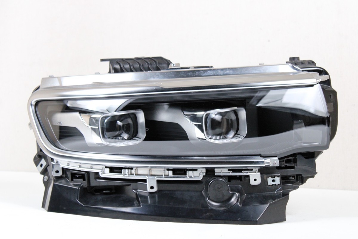 Perfect! 2022-2025 Jeep Grand Wagoneer Chrome LED Headlight RH
