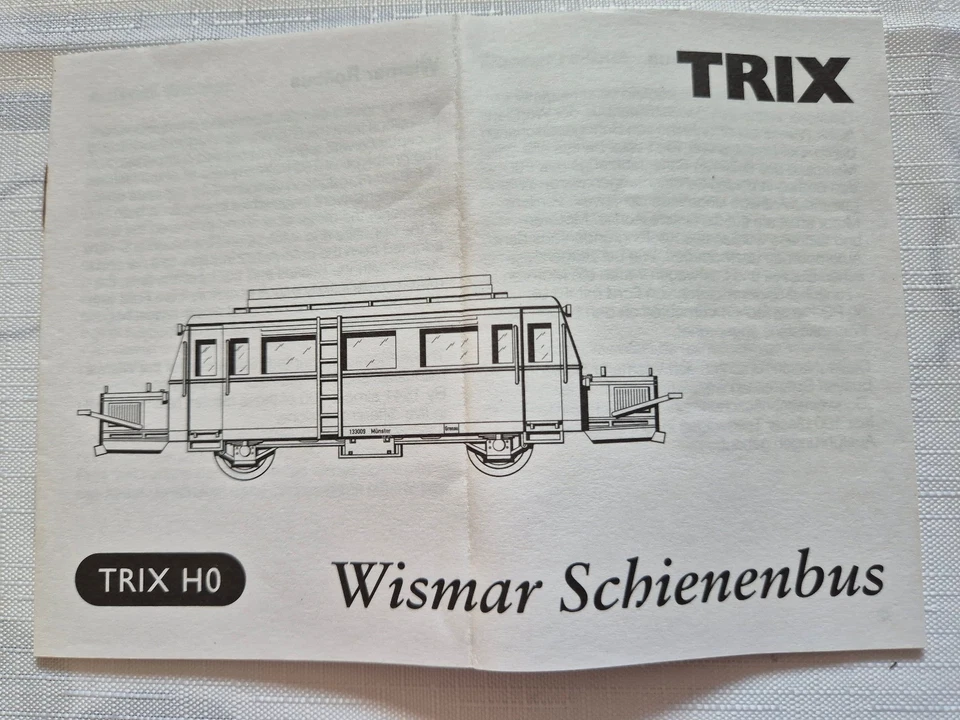 Trix 22714 VT 89.9 Wismarer Schienenbus. Digital (Bitte Lesen !) - Bild 4 von 4