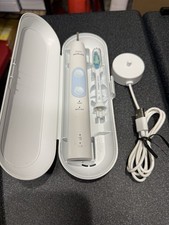 Philips Sonicare ExpertClean 4500 Sonic Electric Toothbrush HX682P