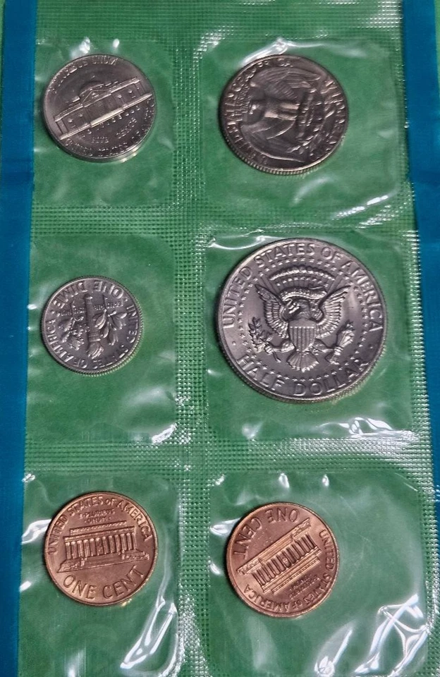 1972 PDS Uncirculated US Mint Set 11 Coins Original Government Packaging - Image 3 of 4