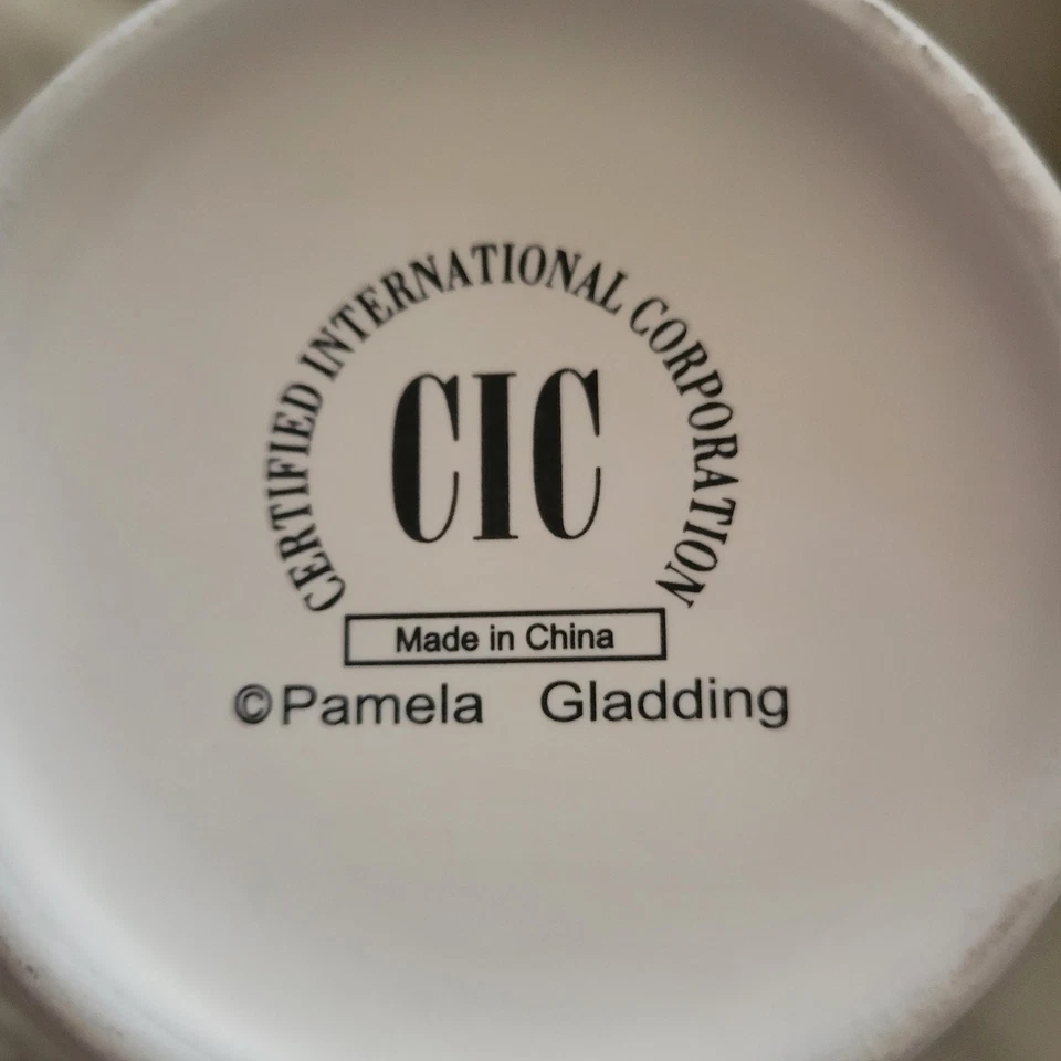 Juego de dos tazas tazas de manzana Pamela Gladding Windsor Certified International Corp Foto 4 de 4