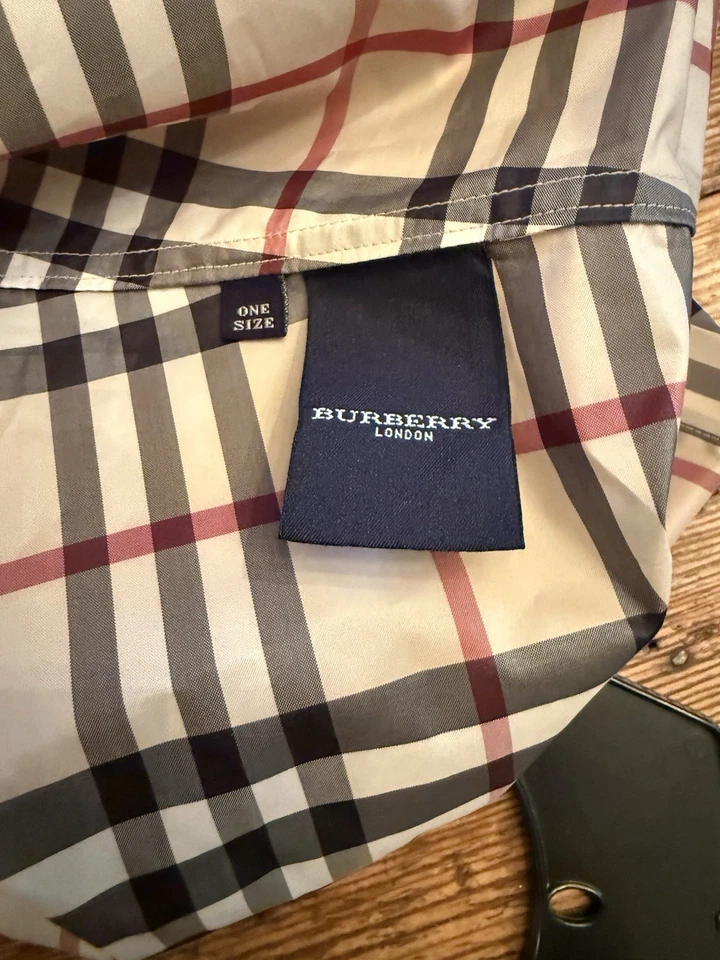 博柏利雨披 — 第 3/4 张图片