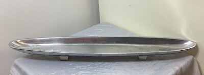 Vintage Chrom Aluminium Gondel Fuß langer Knacker/Brot Serviertablett/Geschirr