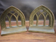 ANTIQUE BRADLEY & HUBBARD ARCHITECTURAL CATHEDRAL CAST IRON WINDOW ART BOOKENDS