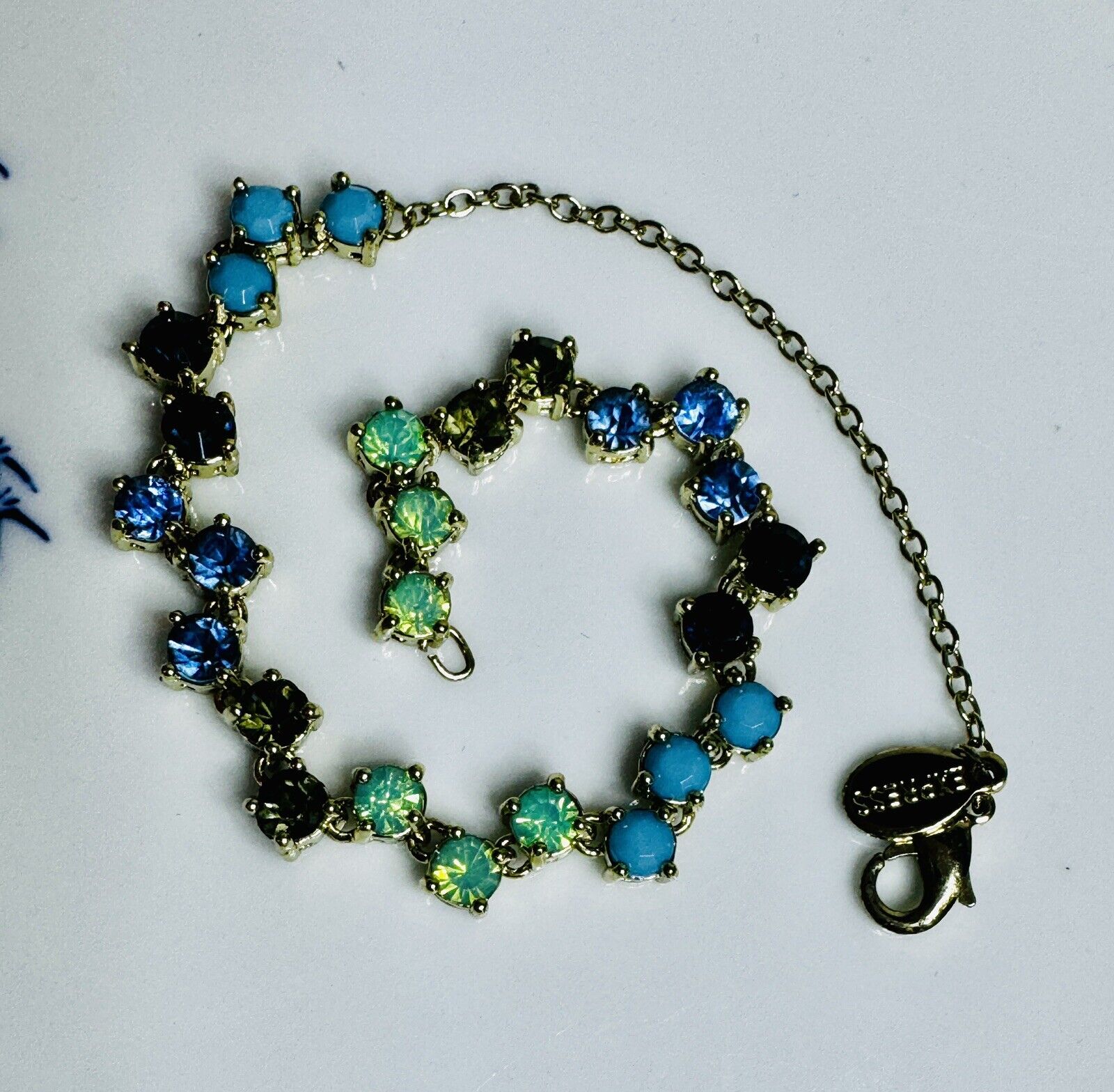 Picture 3 of 4