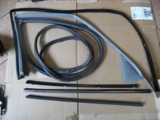 Mercedes E-Klasse W210 Türrahmen Fensterrahmen mit Dichtung und Leiste Vo Li Mercedes E-Klasse W210 Türrahmen Fensterrahmen mit Dichtung und Leiste Vo Li