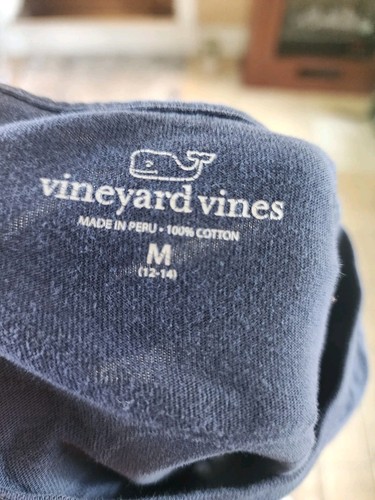 Boys Vineyard Vines Blue whale T Shirt Short Sleeves M - Picture 3 of 3