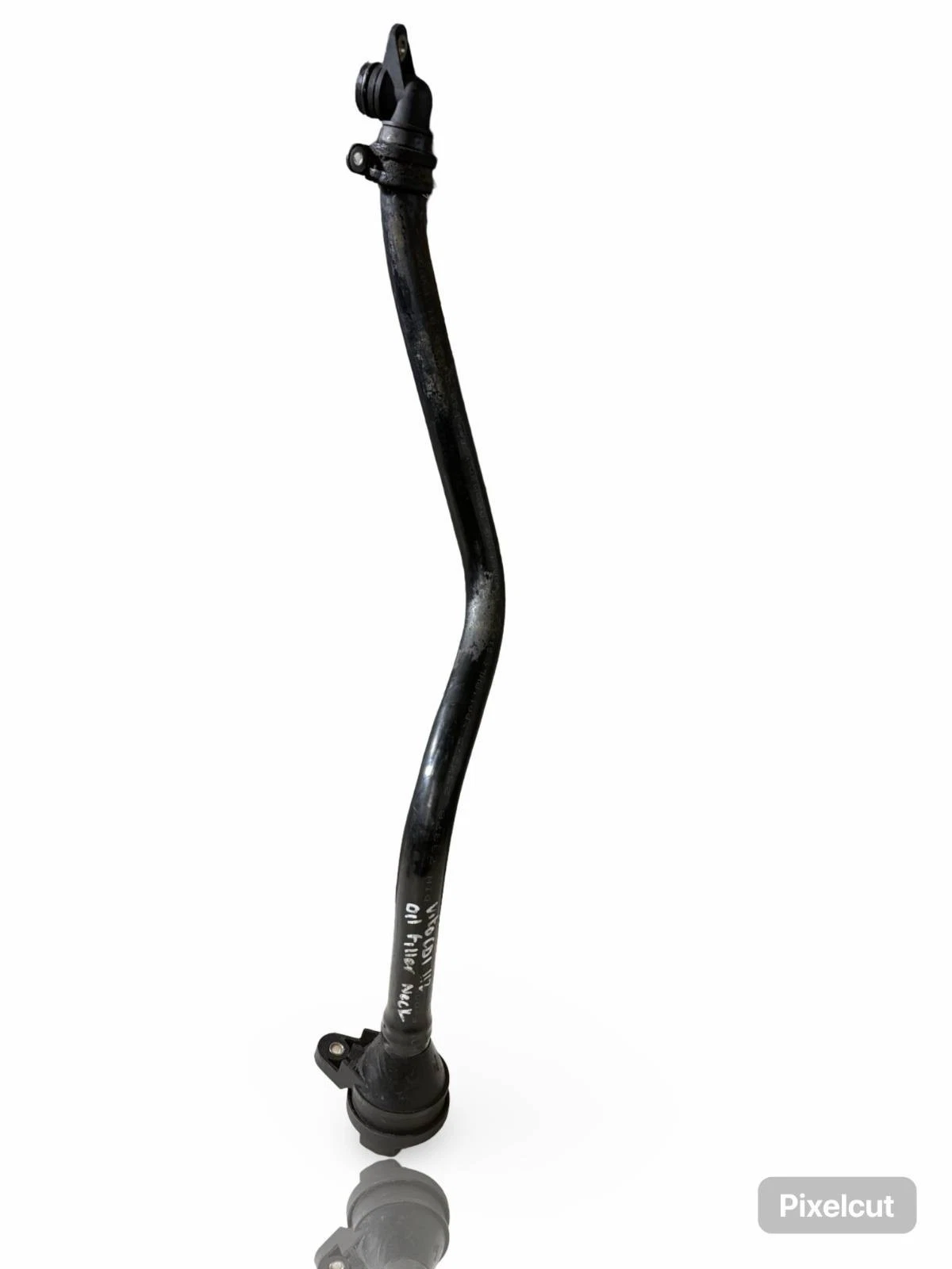 Mercedes Vito W638 112 CDI oil filler neck pipe actual item