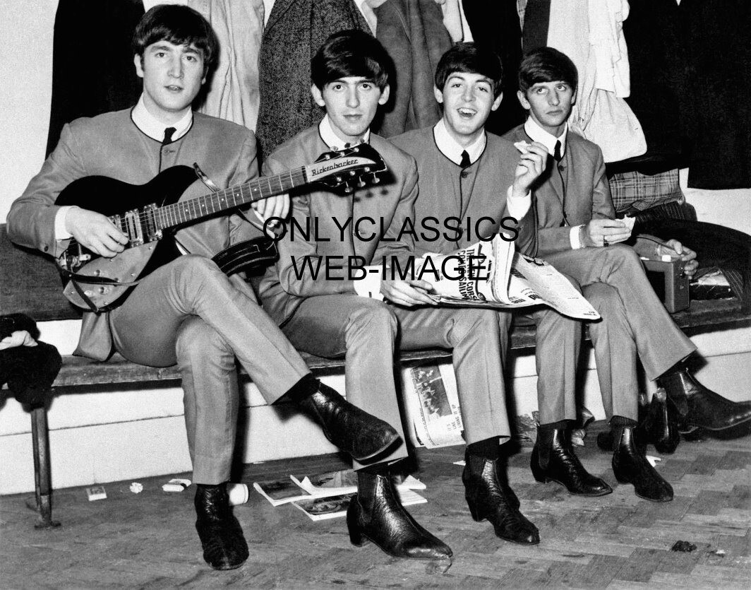 Beatles Poster ❺ The Beatles Poster Flat 12x12 1962-1966 The Red Album