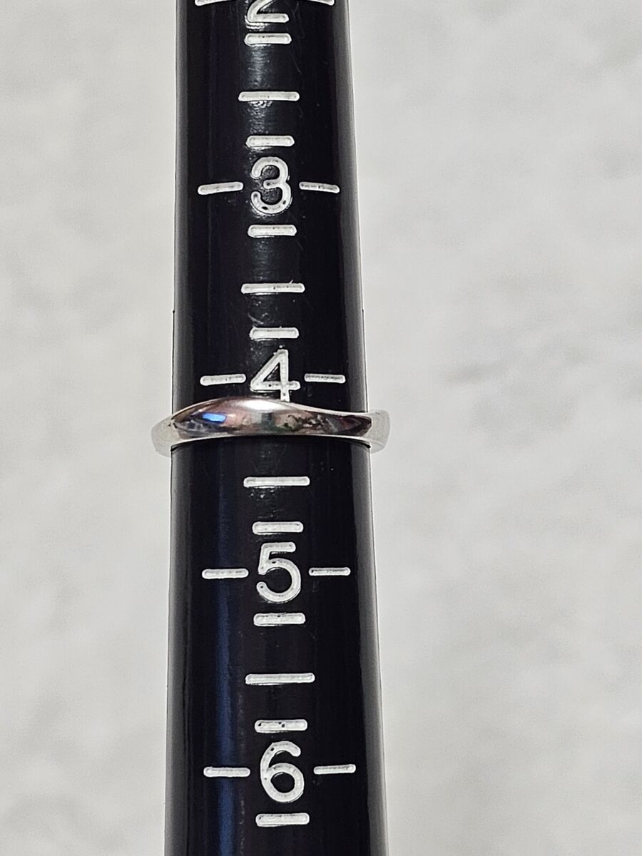 Authenthic Cartier Double Stack Wave 2 Bands Ring In Two Authenthic Cartier Double Stack Wave 2 Bands Ring In Two