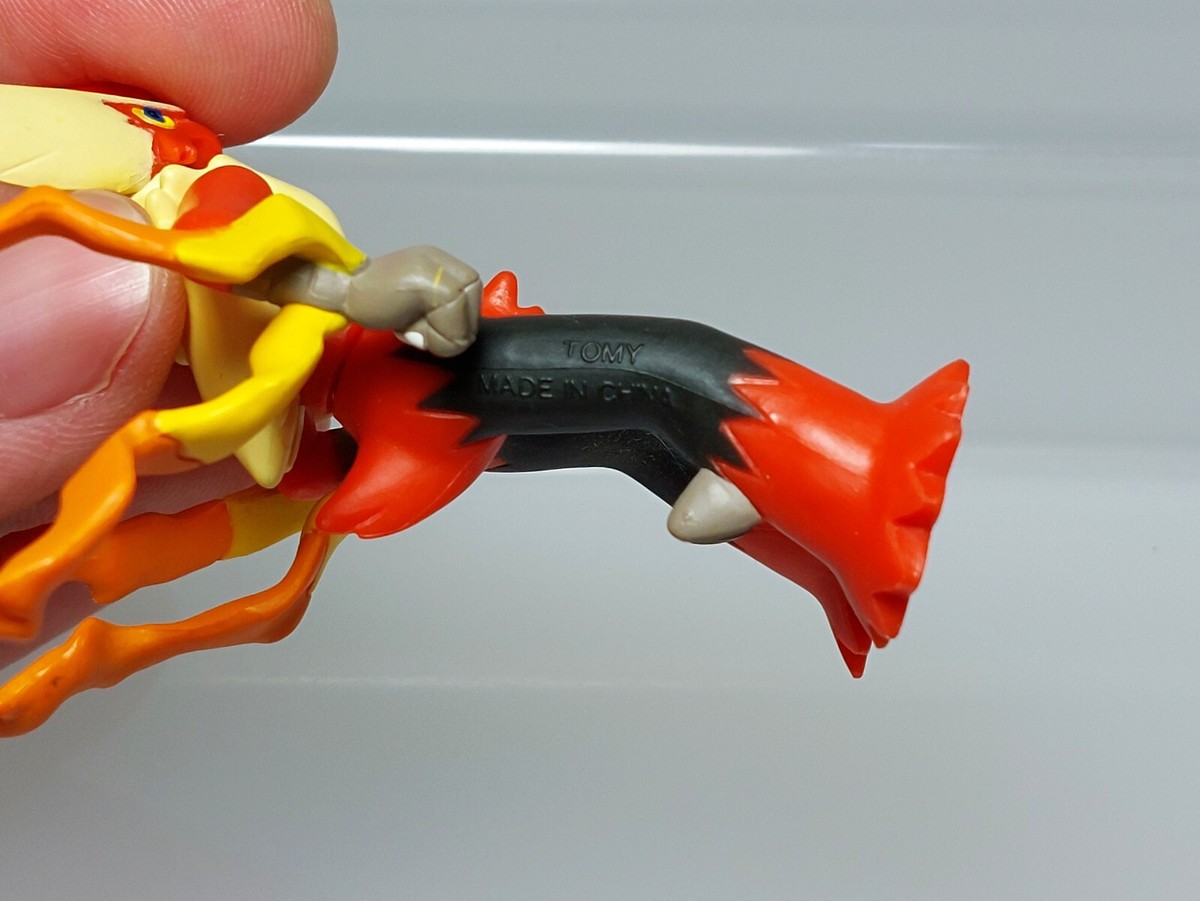 Mega Blaziken Pokemon Moncolle Monster Collection Figure Tomy 2013