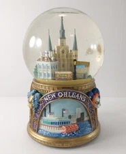 San Francisco Music Box NEW ORLEANS Musical Snow Globe SAINTS GO MARCHING IN