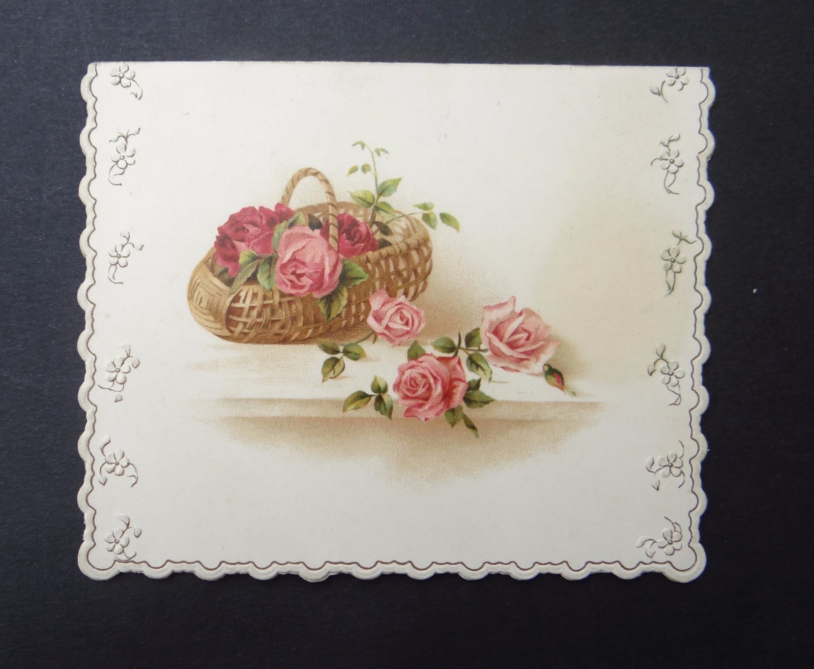 MENÚ DE CORTE Almuerzo del 29 de abril de 1902 Cesta rosa