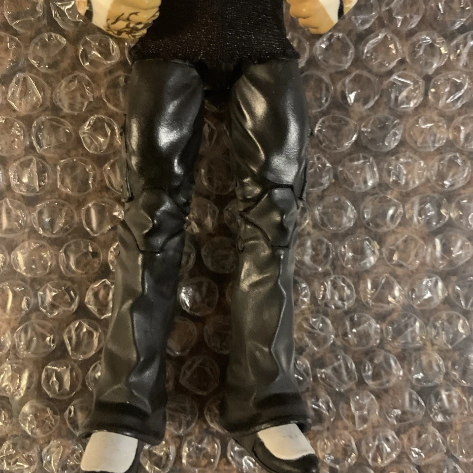 Mattel Elite Collection WWE Entrance Greats Jeff Hardy Wrestling Action Figure - Image 3 of 4