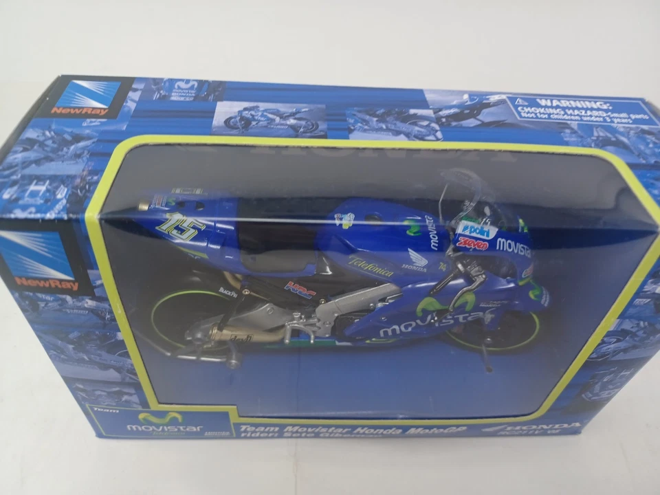 Nuevo Ray TeamMovistar Honda MotoGP RC211V '05 Rider: Sete Gibernau 1:12 Diecast Foto 3 de 4