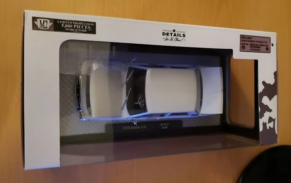 M2 Machines 1970 DATSUN 510 ☀ off-white ☀ AUTO-JAPAN ☀JPN02 18-19 ☀1:24 SCALE LE - Image 2 of 4