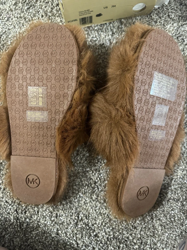 New Michael Kors Women’s Size 7M Tula Faux Fur Slides Brown (luggage) - Image 2 of 4