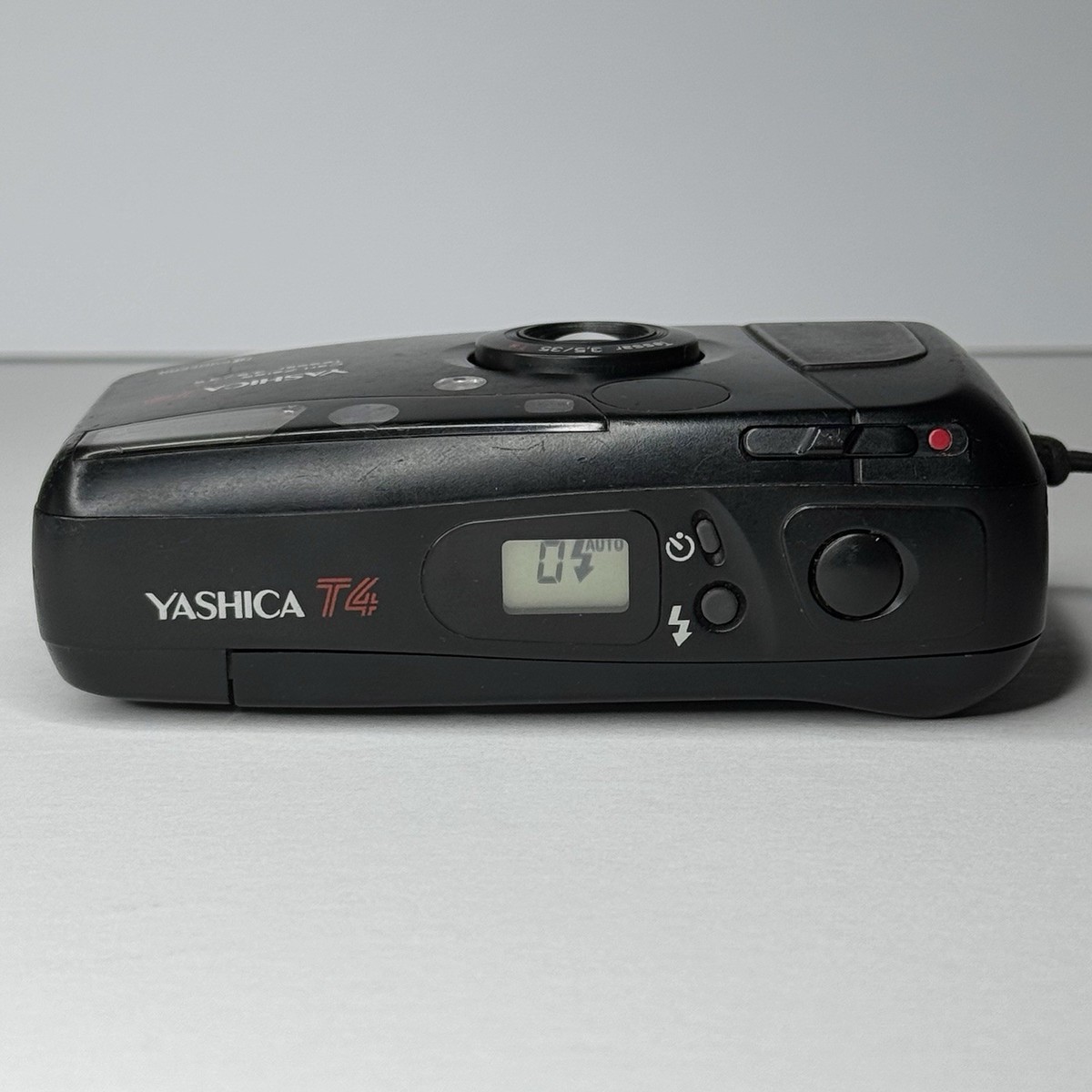 ⚡️KYOCERA Yashica T4 Carl Zeiss Tessar T* f/3.5 35mm Film