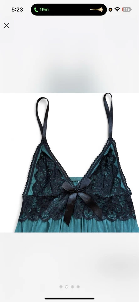 Black and Green Lace Lingerie Slip with Bow Detail Size Large - Image 2 of 4