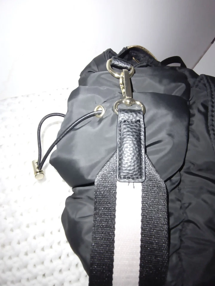 Bolso de viaje Tommy Bahama / negro / herrajes dorados Foto 2 de 4