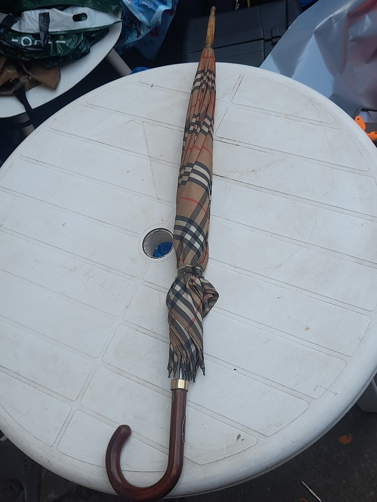 Picture 1 of 24