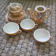 Made in Japan Floral Glazed Ceramic Tea Set Teapot Cups Saucers 6 oz