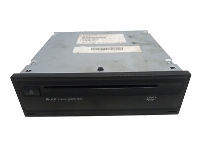 Audi Navigation  Navigationseinheit CD/DVD Player 8T0 919 888  86841-70V690 D131
