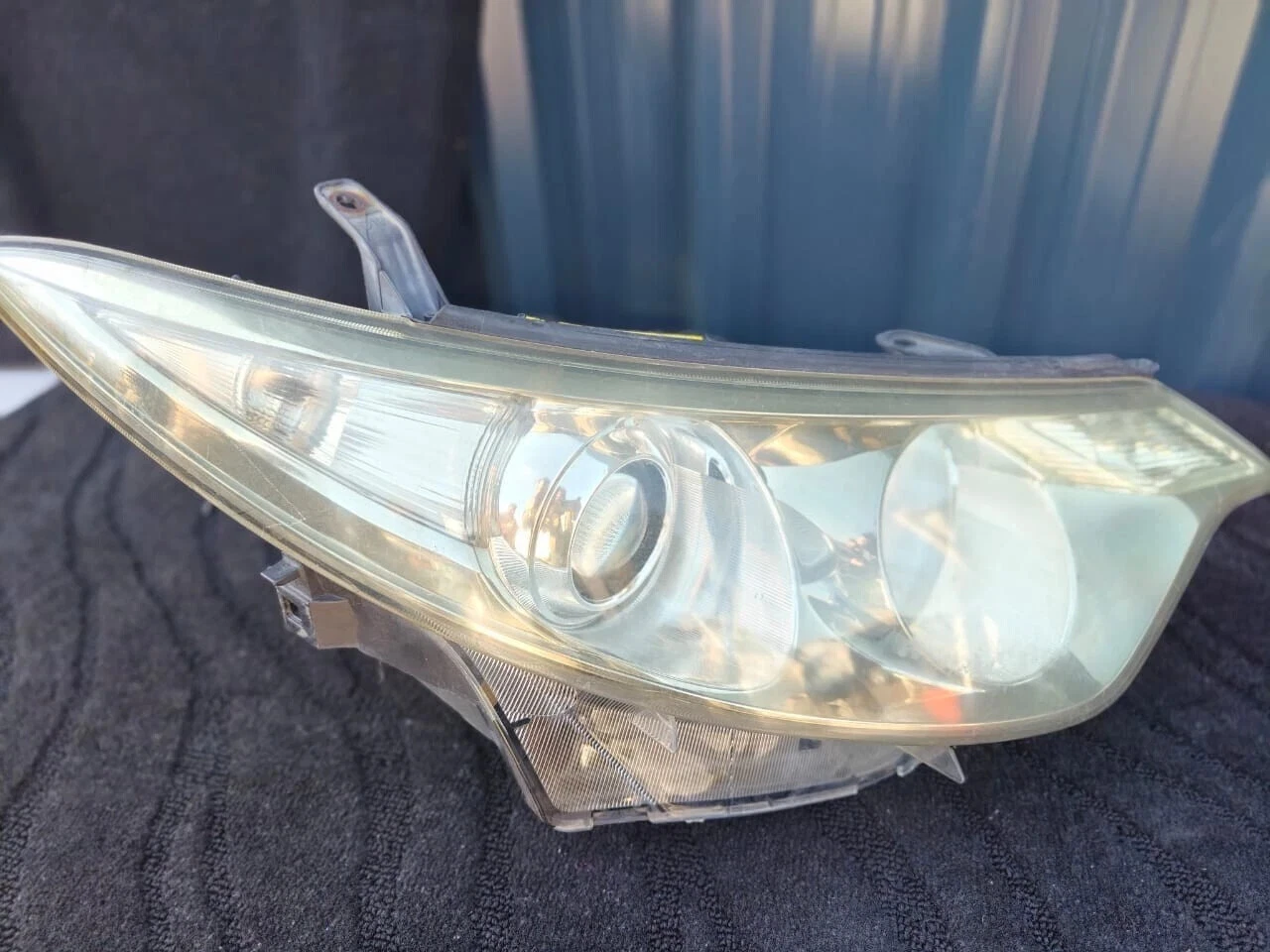 Toyota Estima ACR50/GSR50 2006-2009 Right Headlight RH KOITO 28-192 Genuine
