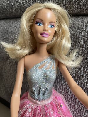 Barbie Princess Glitter Silver/Pink Dress 2009 Mattel Doll. Used | eBay Barbie Princess Glitter Silver/Pink Dress 2009 Mattel Doll. Used | eBay