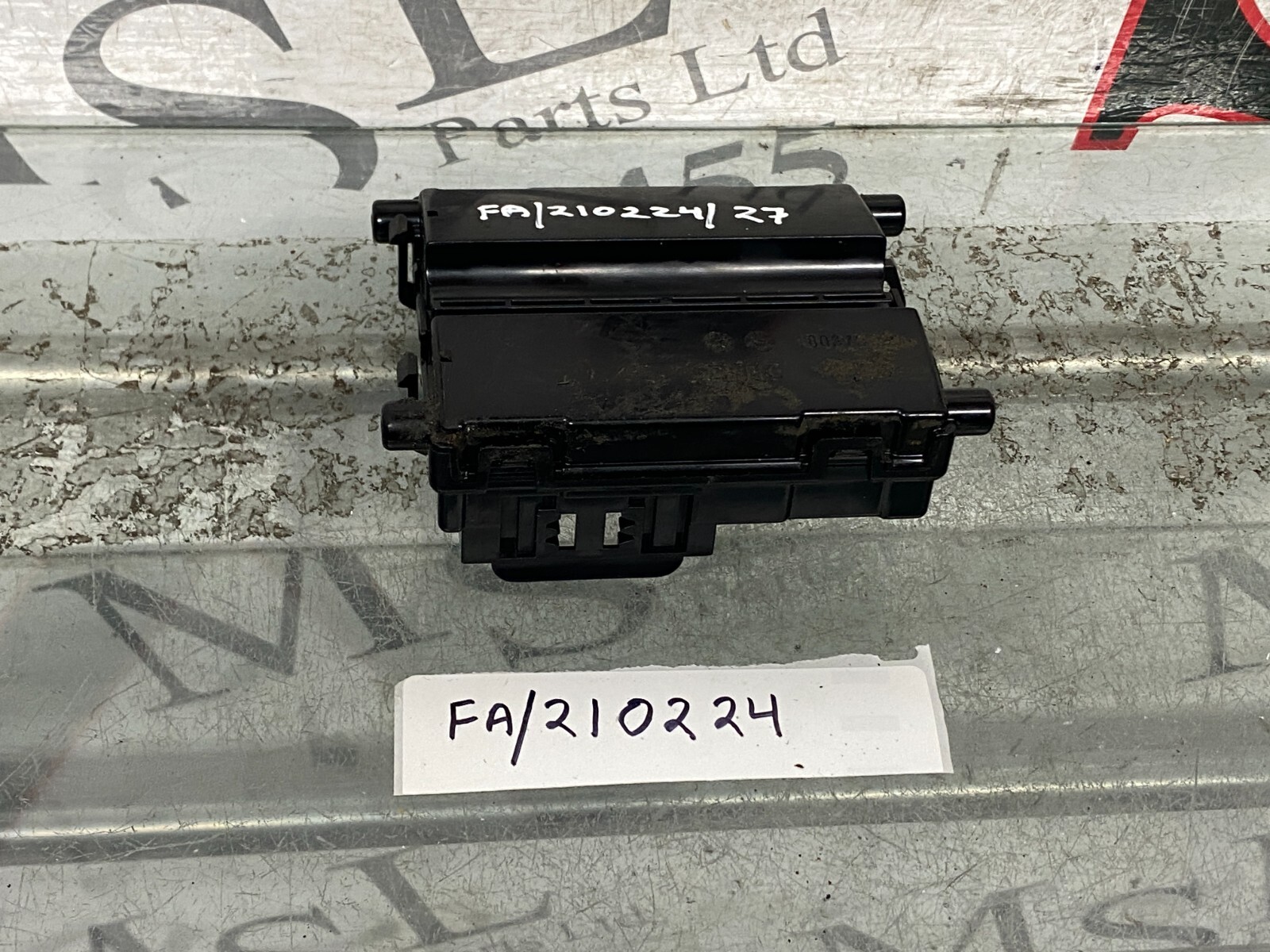 Mercedes-Benz C W205 2016 Control unit module A2059009427 ONV33344  