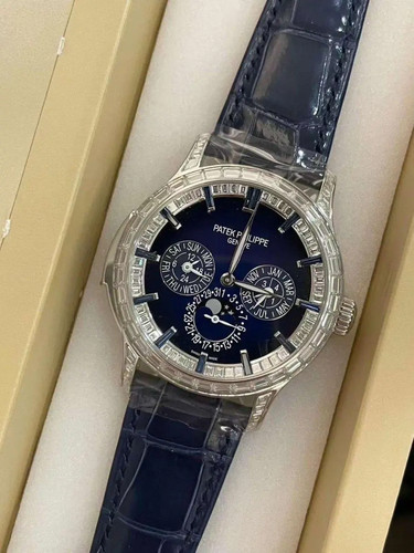 Patek Philippe 5374/300P-001 Minute Repeater Perpetual Calendar Platinum 42mm