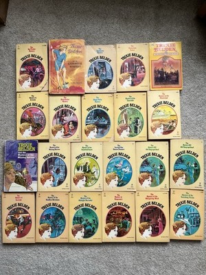 Trixie Belden Lot Of 22 - 3 Duplicates