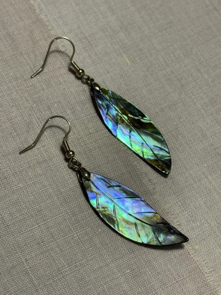 Gorgeous Abalone Shell Leaf Shape Earrings So Beautiful!  Shimmery, dangle drop  - Image 3 of 4