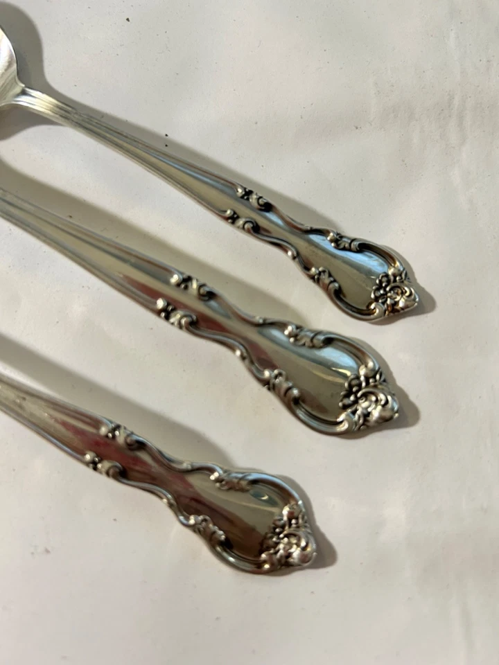 Cubiertos de ley GORHAM.  PASCUA, PATRÓN CLÁSICO AMERICANO, TRES PIEZAS Foto 2 de 4