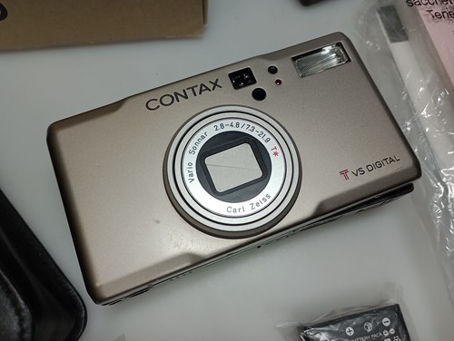 Contax TVS Digital 5 MP Boxed EXCELLENT - Picture 2 of 4