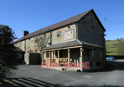 PHOTO  THE BARON OF BEEF PUB THIS PUB IN ONE OF MANY WITH THE WALKING WITH OFFA