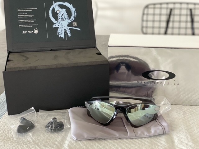 00s oakley プルオーバー 00s oakley プルオーバー